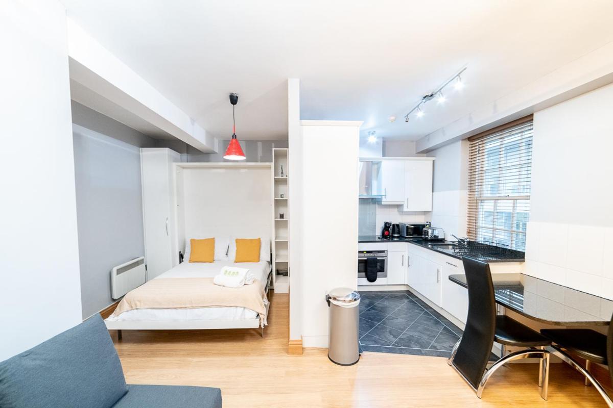 London Studio Apartment Екстериор снимка